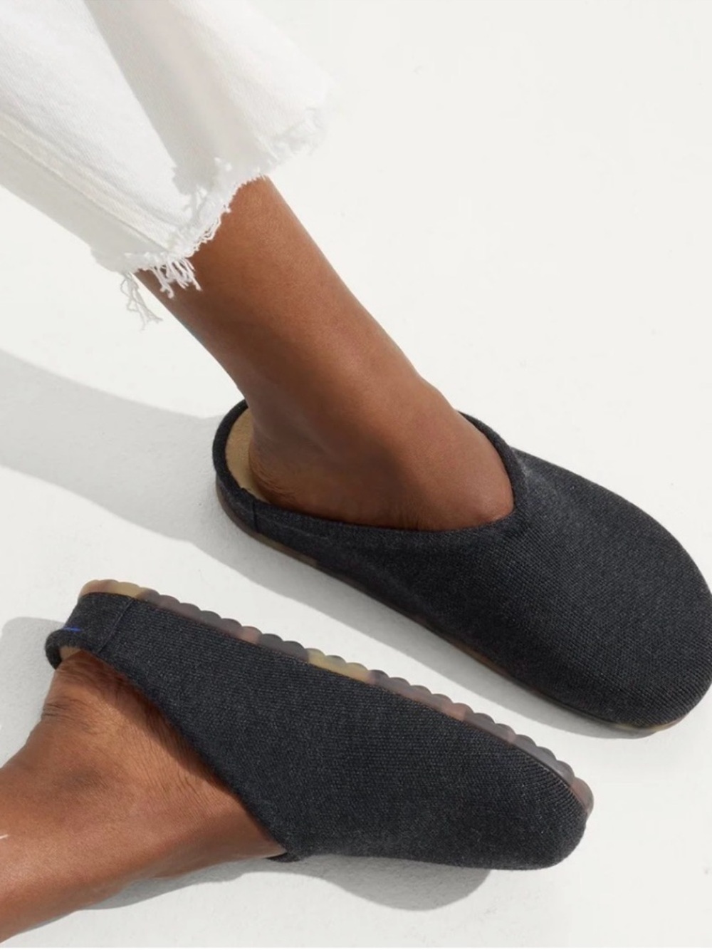Like new  Rothys Merino Wool The Casual Clogs Shoes size 8